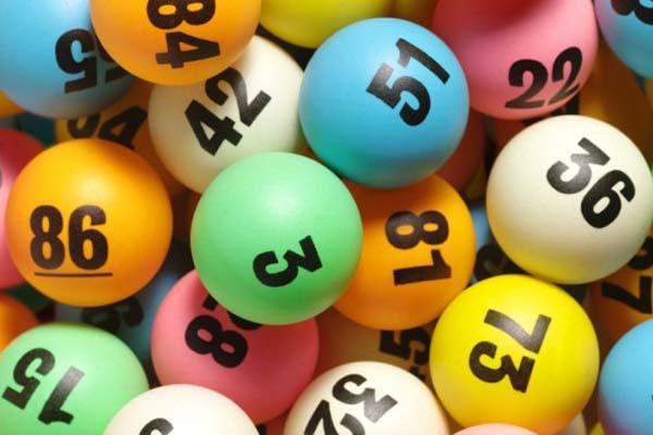I numeri vincenti della lotteria da record