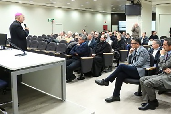 «Il dialogo per battere il terrorismo»