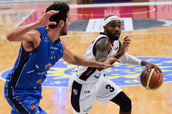 Angelico, Jazzmarr non basta