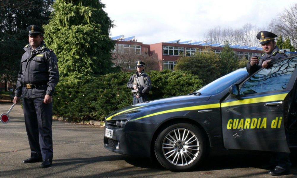 La Finanza scopre 10 lavoratori in nero