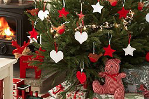 Rubati i regali di “Babbo Natale”