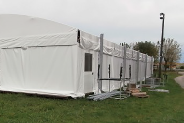 «La nuova tensostruttura è da restituire»