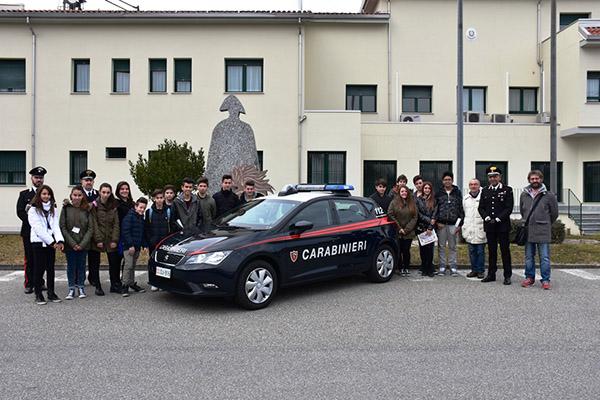 Biella: gli rubano il telefono ma i Carabinieri lo ritrovano in pochi giorni