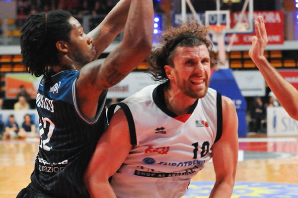 Infante: «La carica del Forum  per vincere»