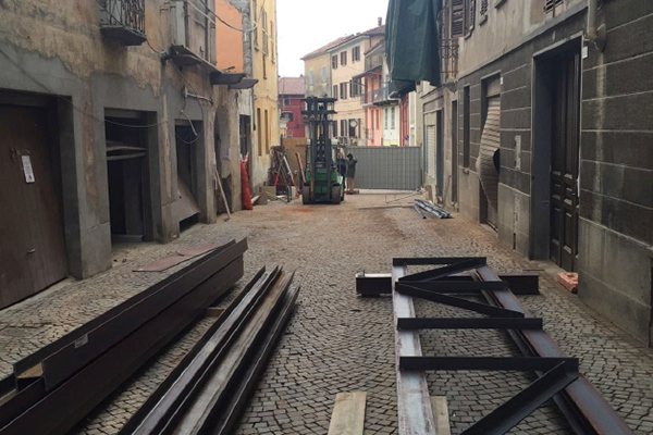 Dopo l’esplosione via ai primi lavori di messa in sicurezza