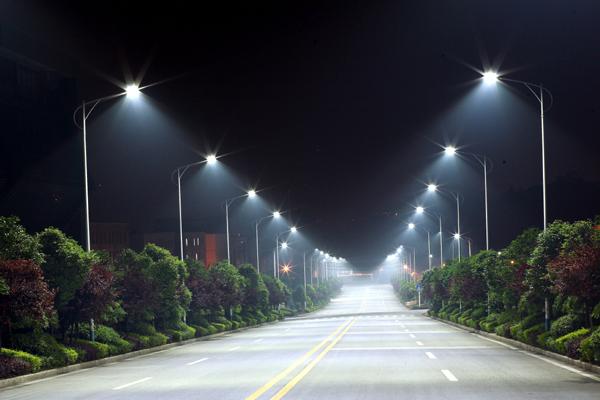 Pray, arriva l’illuminazione a led