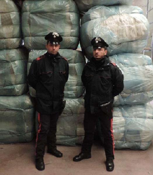 Rubano 4 balle di lana: presi