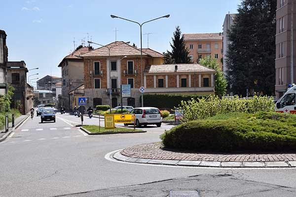 Ingorghi per la chiusura di via Carso