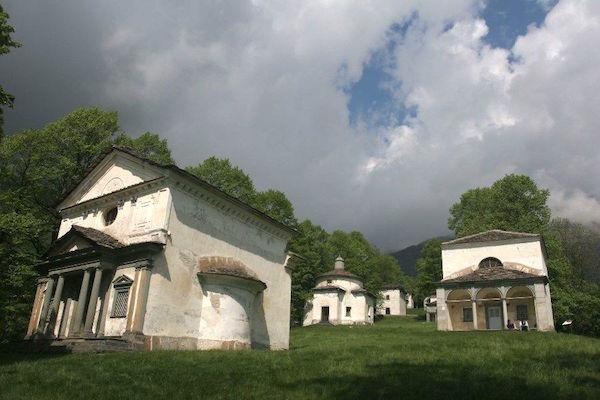 La centrale idroelettrica restaura le cappelle di Oropa
