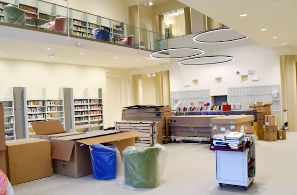 Suoni e parole per inaugurare la biblioteca