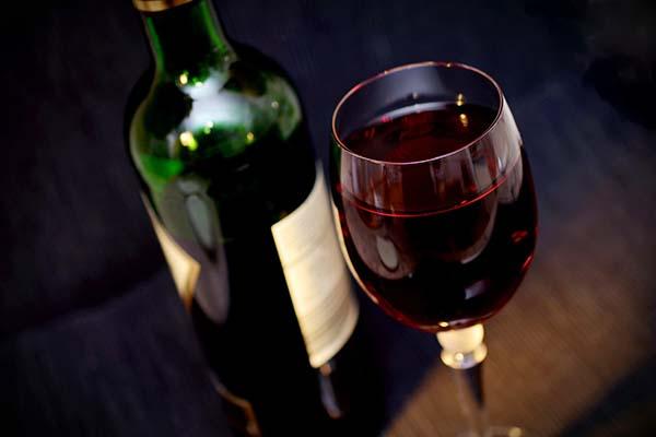 Vini piemontesi, aperto il bando da 8,5 milioni per la promozione nei Paesi extra europei