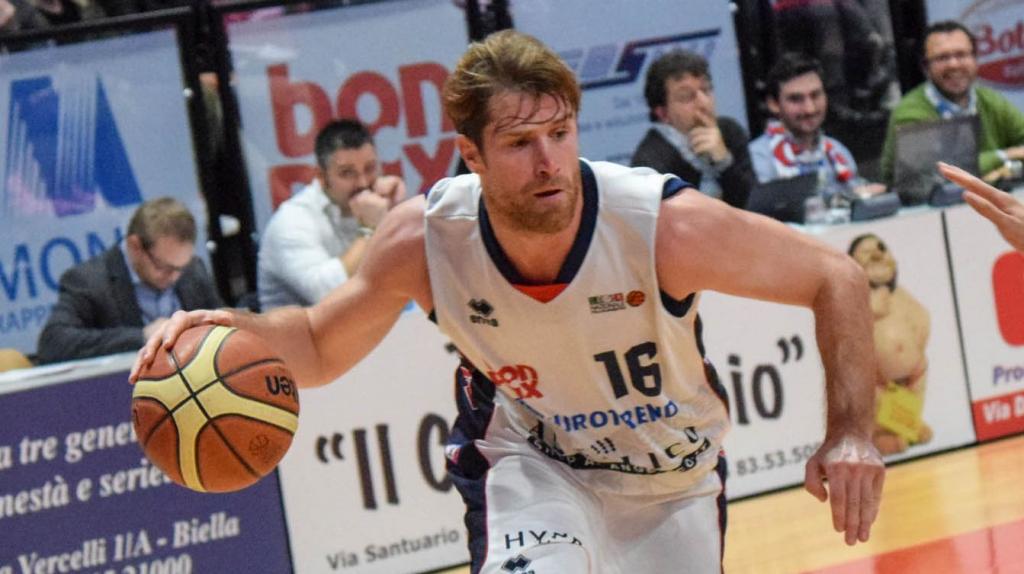 Angelico Pallacanestro Biella, ufficiale il rinnovo del play Venuto