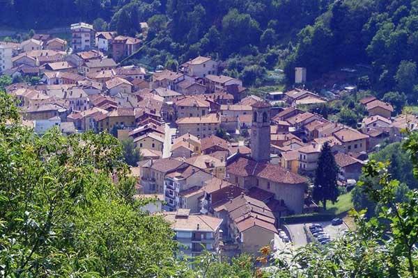Tollegno accoglie il nuovo parroco
