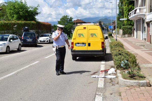 Travolto e ucciso da un’auto