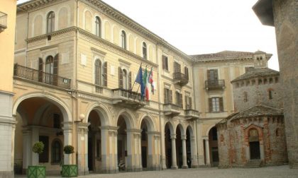 "Furbetti del cartellino" in Comune: 33 avvisi di garanzia e 8 sospensioni dal lavoro