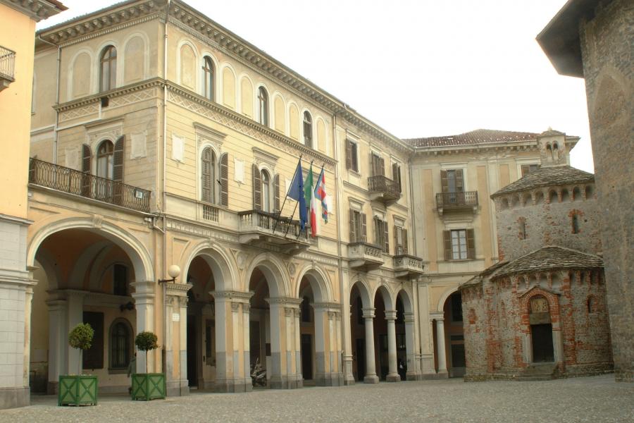 “Furbetti del cartellino” in Comune: 33 avvisi di garanzia e 8 sospensioni dal lavoro