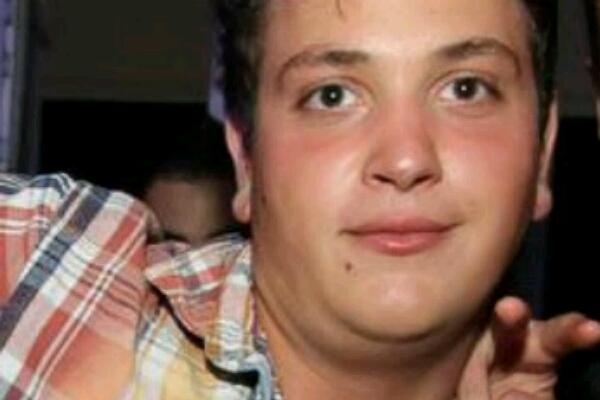 A 22 anni muore mentre cerca funghi