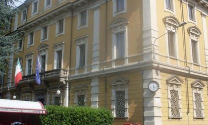 Rapinò all’amico i soldi delle prevendite della festa dei liceali