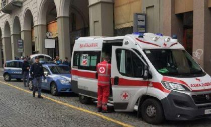Botte da orbi alle fermate dei bus