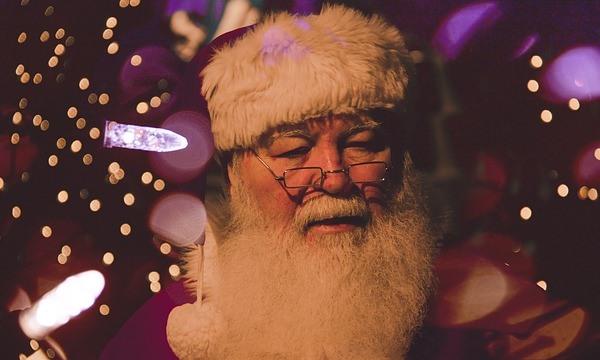 Carcasi Babbo Natale, 1000 euro per 5 giorni