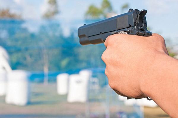 Rapina a mano armata fuori dalla banca