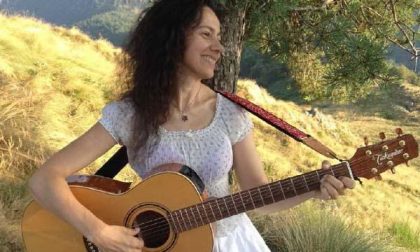 Valeria Caucino, un altro singolo per la cantante biellese