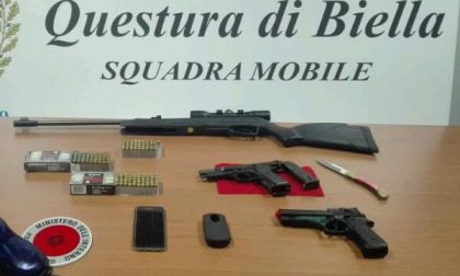 "Vogliamo i soldi", due biellesi picchiati e minacciati con una pistola