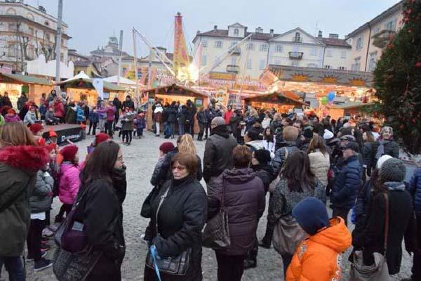 Natale nel cuore di Biella, partenza a rilento