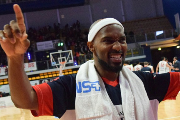 Basket, Angelico capolista, nel fortino la Viola viene travolta