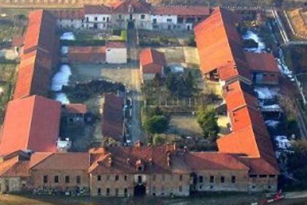 Muore a 16 anni schiacciato dal trattore