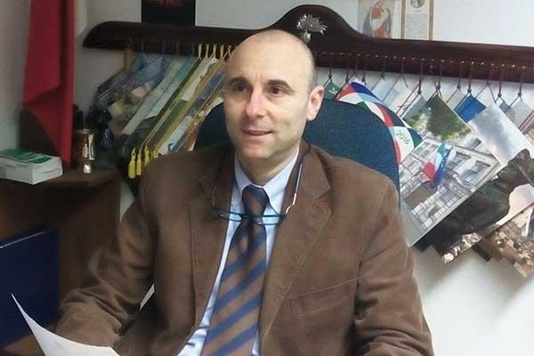 Picchia una donna: va in comunità