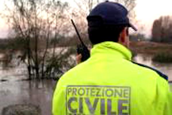 La Protezione civile da domani donerà mascherine ad anziani ed altre categorie. Ecco a chi