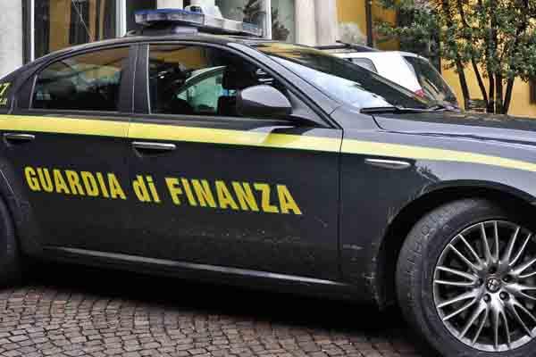 Night “travestito” da associazione sportiva