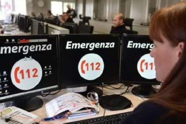 Dispersa nel bosco, la salva il telefonino