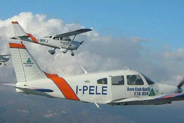 Aeroclub Biella, 90 anni in cattedra tra le nuvole
