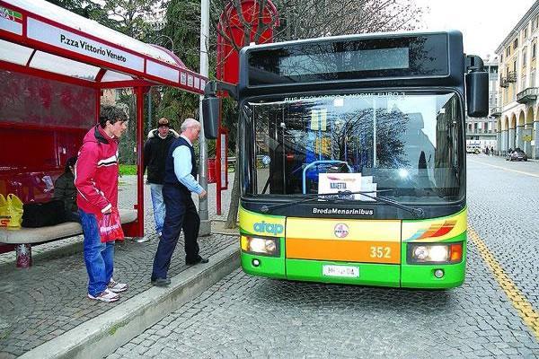 Scuola, le misure della Regione su sicurezza e trasporti per la ripresa