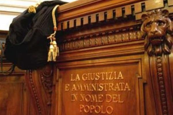 Pubblica una brutta recensione su Tripadvisor, denunciato