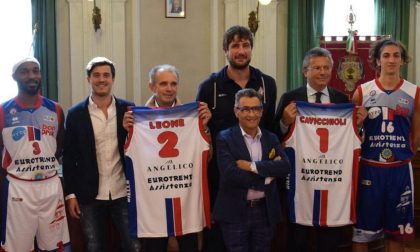 Eurotrend Pallacanestro Biella, stupisce la nuova maglia con il Battistero