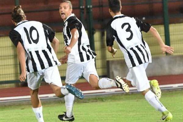 Manita Biellese: Aygreville ko