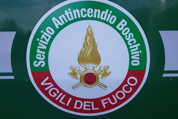 Baraggia in fiamme da ieri