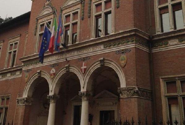 Cyberbullismo, la Polizia Postale incontra gli studenti