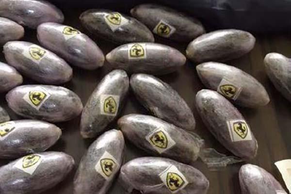 Pensionato di 68 anni “arrotondava” spacciando droga