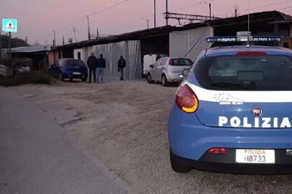 Nella villa dei ladri, con allarmi da Fort Knox