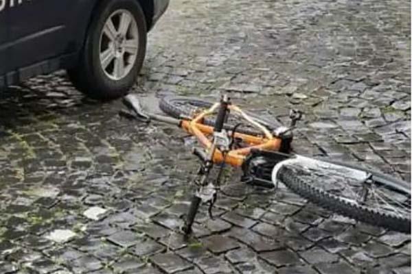 Incidente stradale a Zubiena, ferita una ciclista