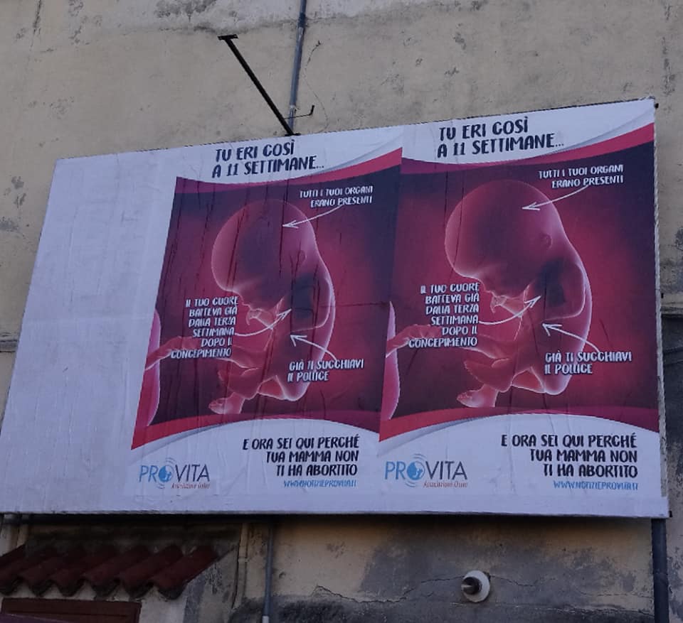 Poster pro vita, polemiche a Ponderano