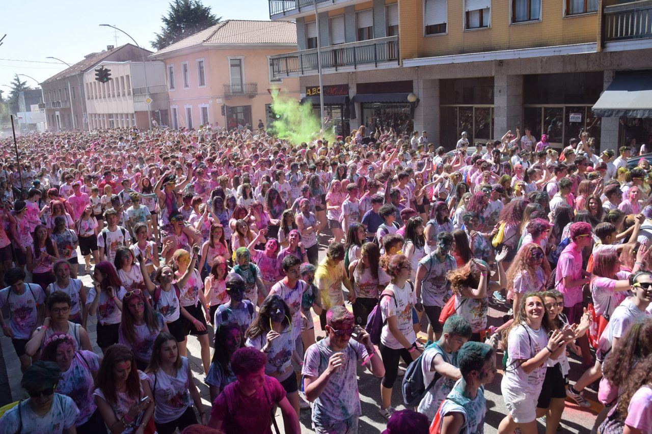 Corsa colorata, torna la carica dei 3mila