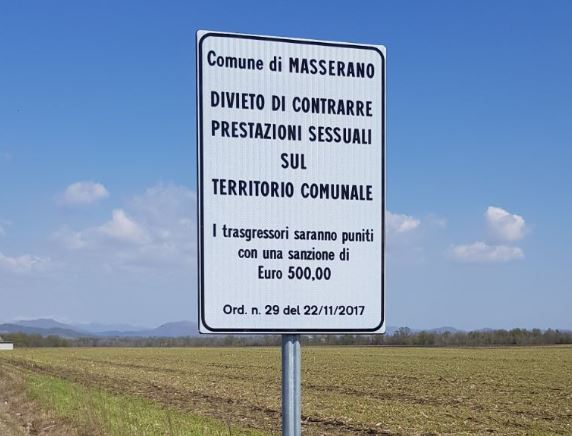 Niente sesso a Masserano, ma solo se in strada