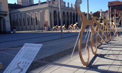 Ciclismo a Biella, l'opera donata da Barichello