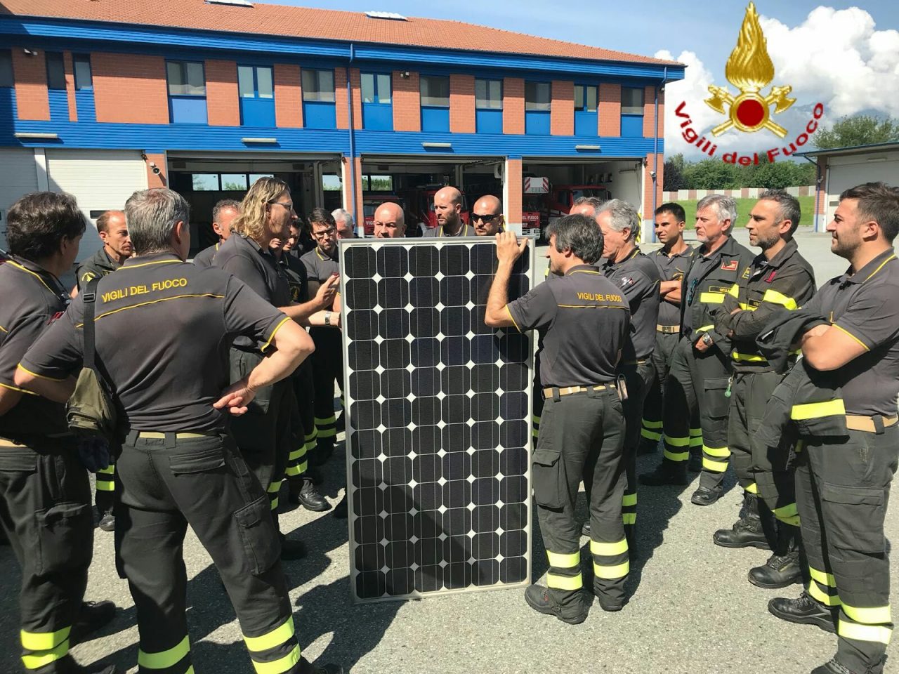 Pannelli fotovoltaici: le cause degli incendi con i Vigili del fuoco