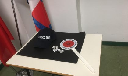 Migrante nei guai, in tasca marijuana